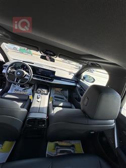 بی ئێم دەبڵیو سیریەس 5